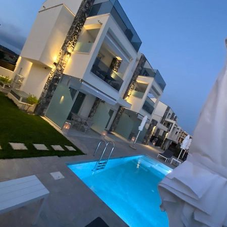 Ferienwohnung Interni Luxury Living Nikiti  Exterior foto