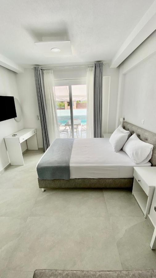Ferienwohnung Interni Luxury Living Nikiti  Exterior foto