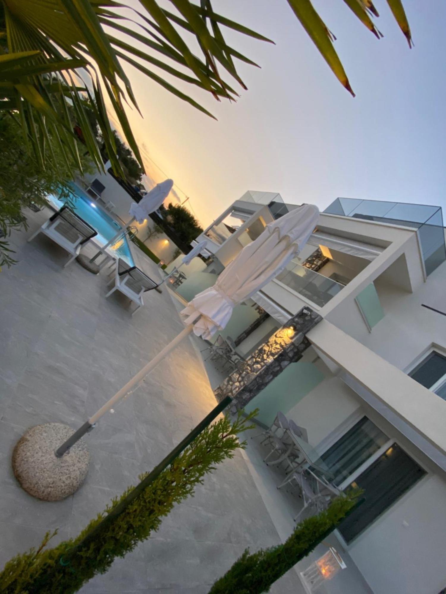 Ferienwohnung Interni Luxury Living Nikiti  Exterior foto