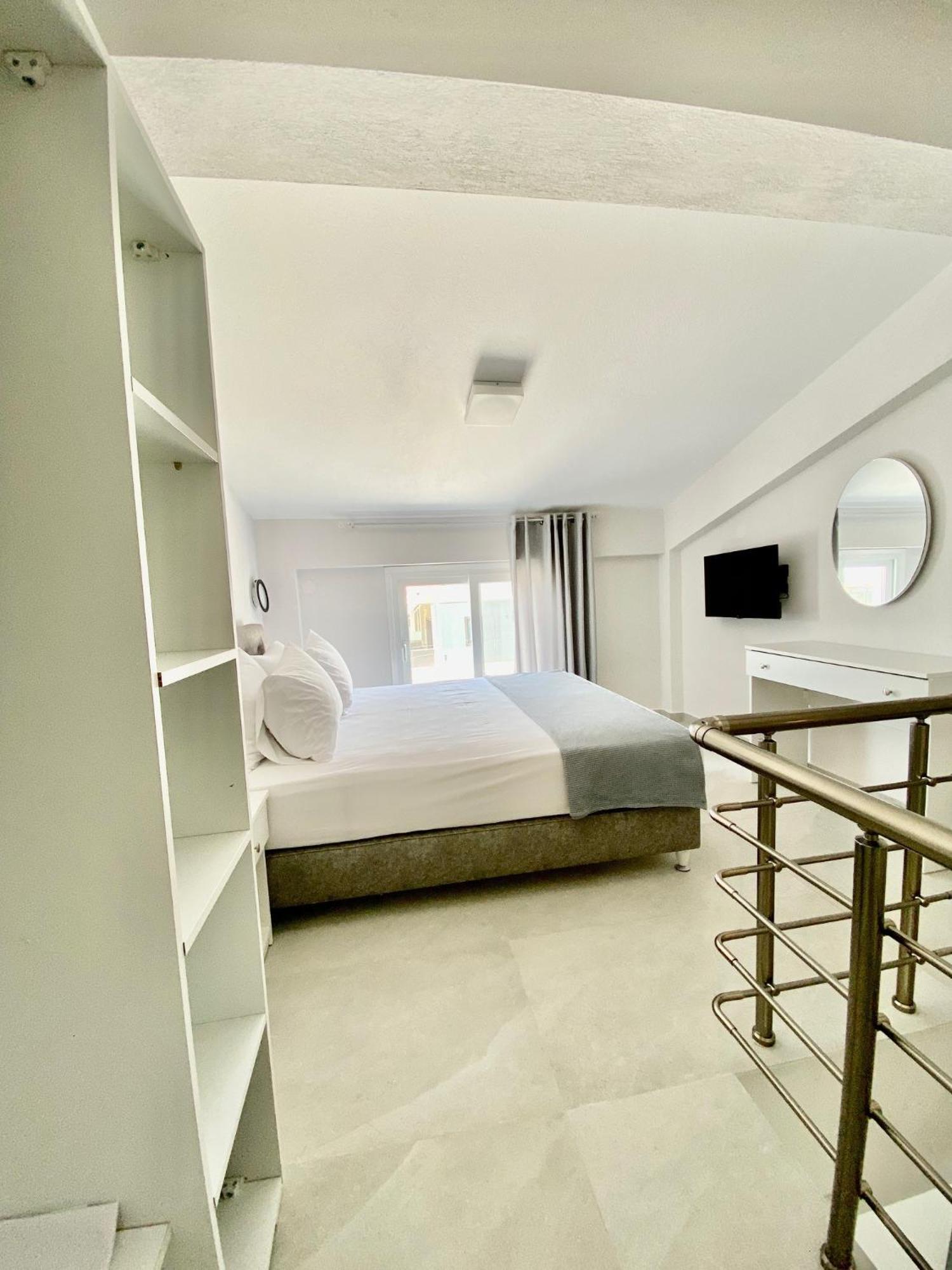 Ferienwohnung Interni Luxury Living Nikiti  Exterior foto