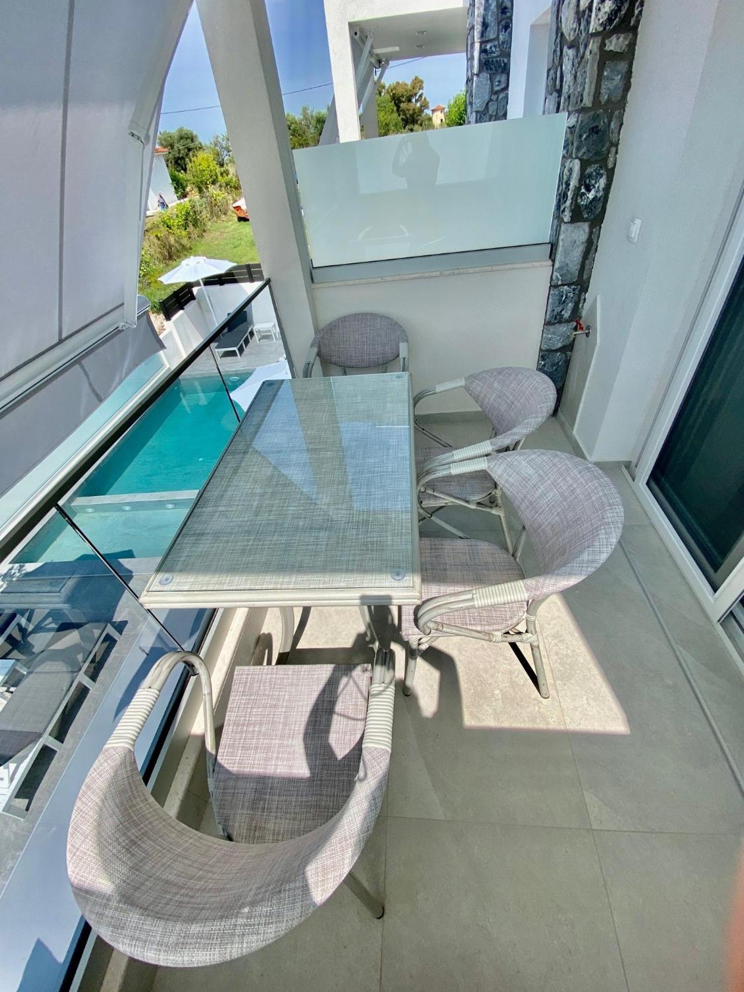 Ferienwohnung Interni Luxury Living Nikiti  Exterior foto